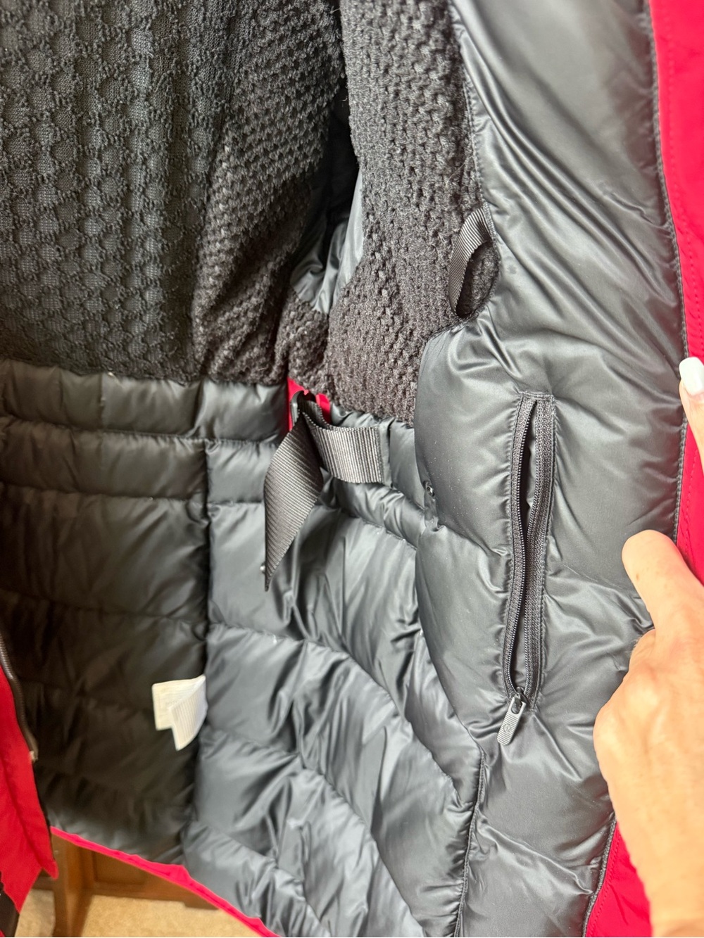 lululemon athletica Black Mesh-Lined Coat - Picture 5 of 6